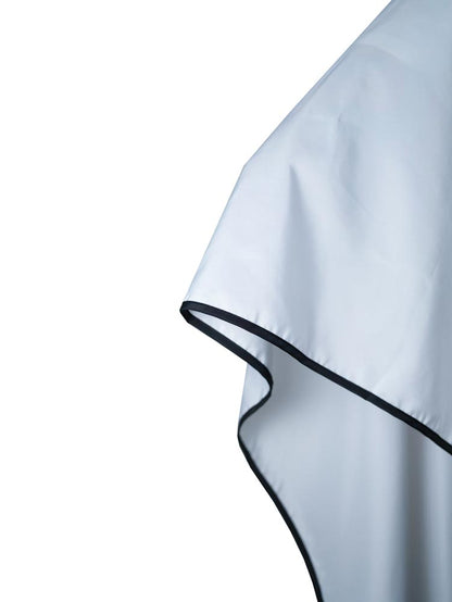 Canvas White cape light reflective finish for precision barber work